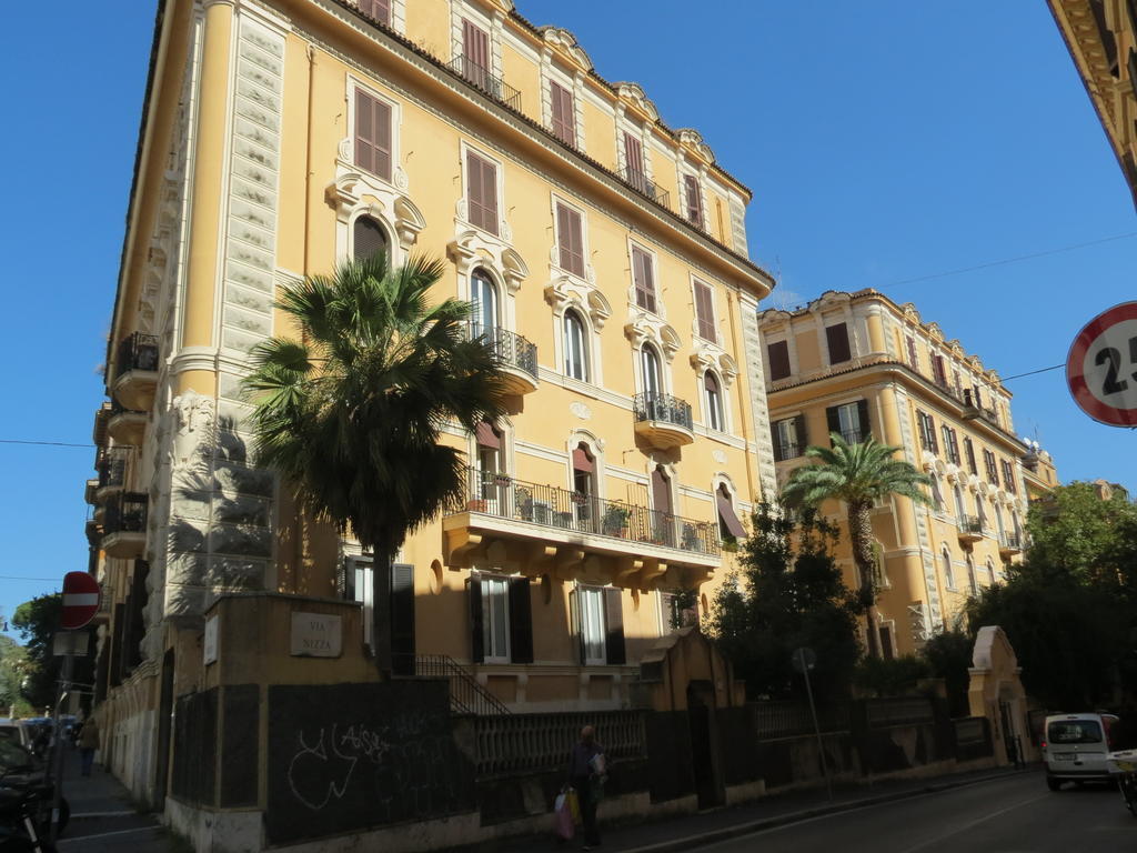 Charming House 2* Rom